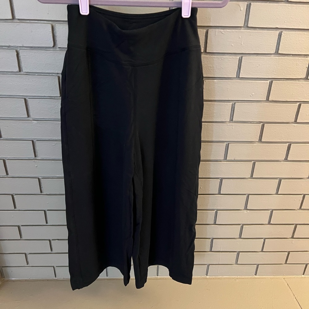 Lululemon Wide leg yoga pants
